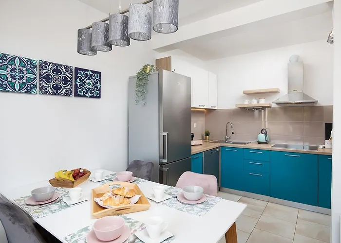 Stylish With Balcony & Free Parking 公寓 普拉